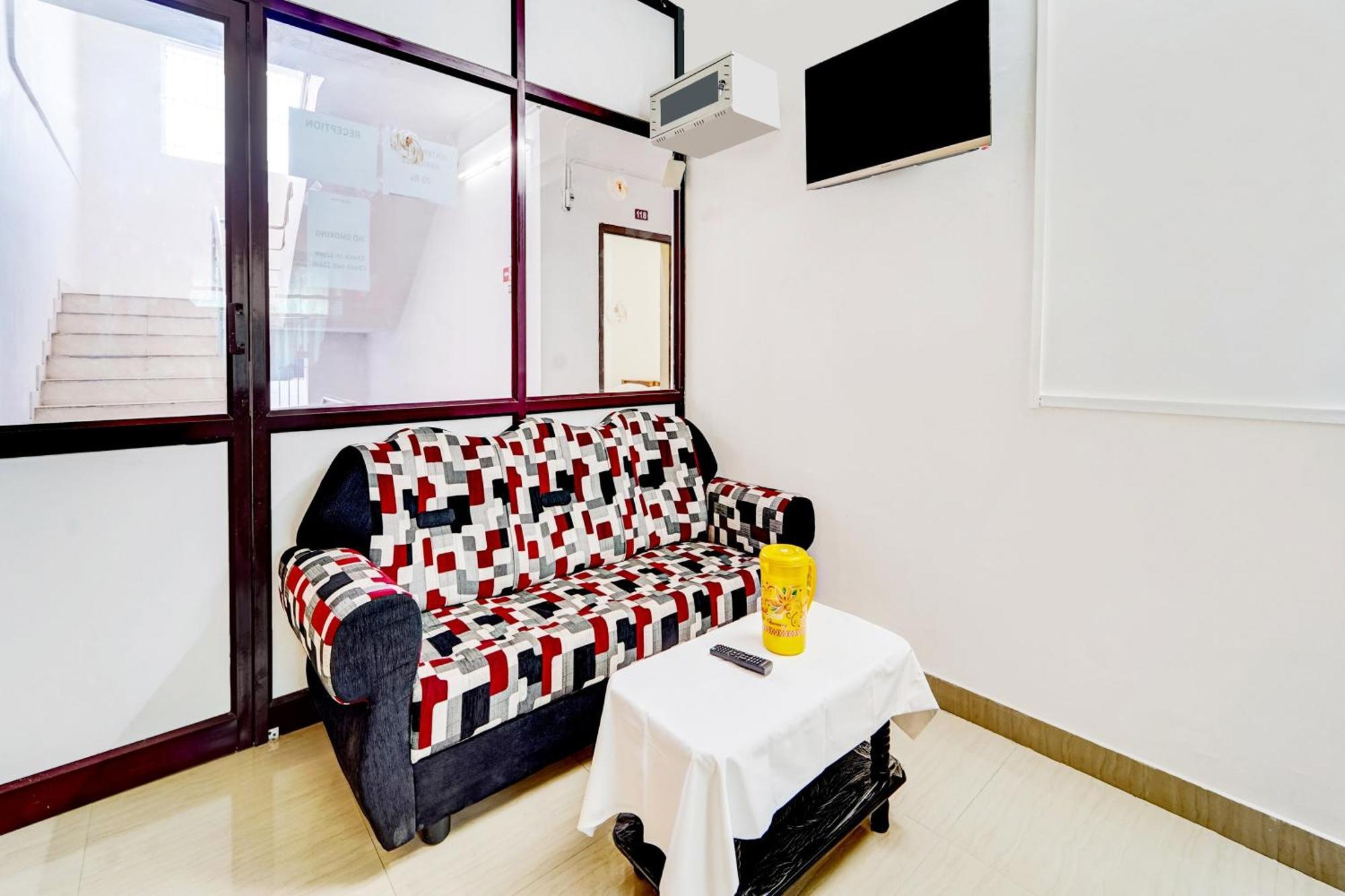 Super Hotel O Okkilipalayam Coimbatore Exteriör bild
